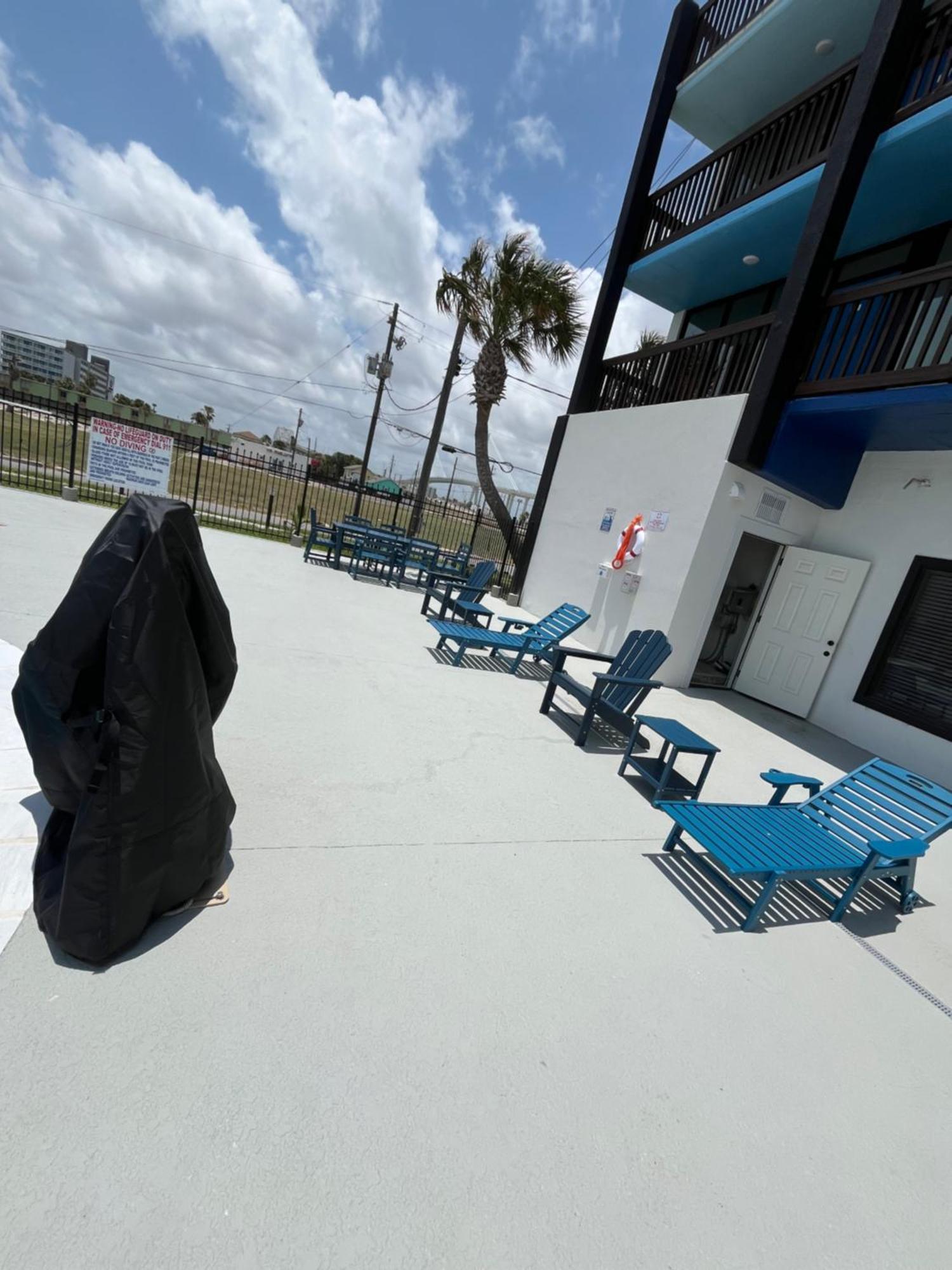 Hotel Deville Corpus Christi Exterior photo